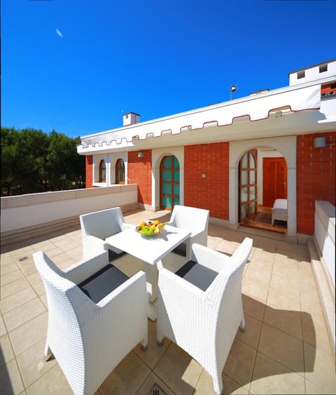 Property building, Patio, View (from property/room), Balcony/Terrace