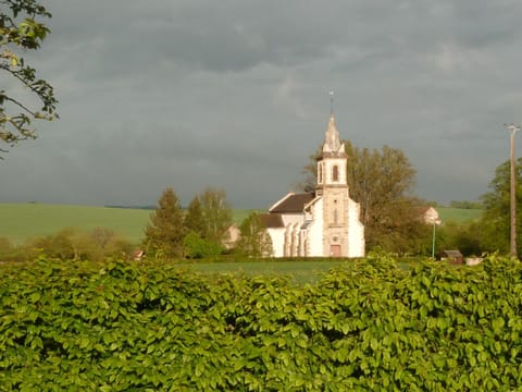 Gîte Le Tremblay House in Bourgogne-Franche-Comté