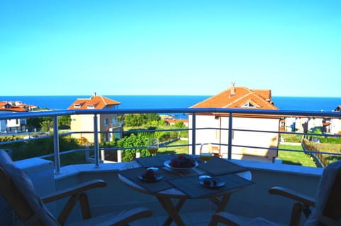 Balcony/Terrace, Other, Decorative detail, Sea view