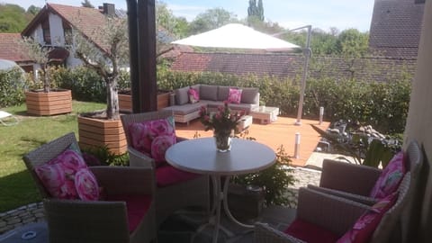 Garden, Seating area, Garden view, Internal: Not applicable to any particular room