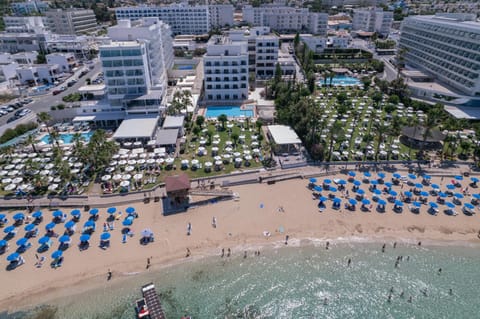 Property building, Day, Natural landscape, Bird's eye view, Beach, Location
