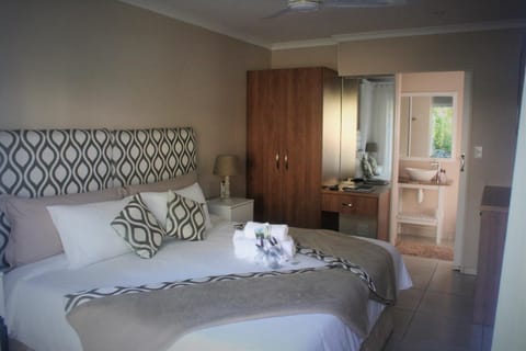 113 on Robberg Bed and Breakfast in Plettenberg Bay
