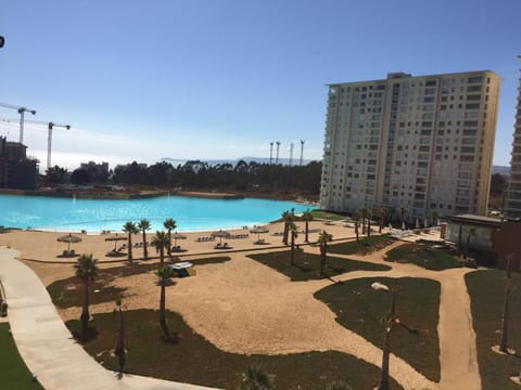 View (from property/room), Landmark view, Pool view, Sea view