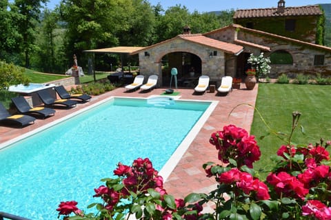 Sestuccia Villa in Radda in Chianti