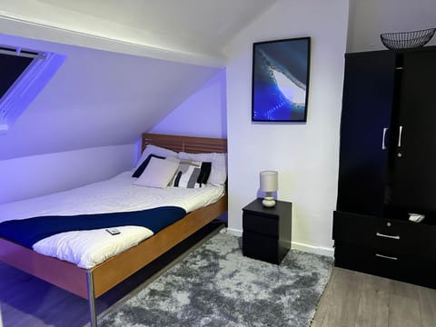 Entire Cosy 2 Bedroom Flat Apartment in Rotherham