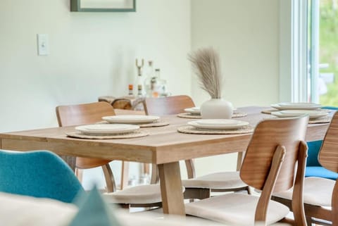 Modern Escape - Bella Vista Trails & Comfort House in Bella Vista