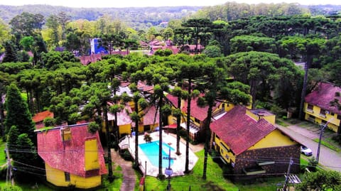 Bird's eye view, View (from property/room), Garden view, Pool view, Quiet street view