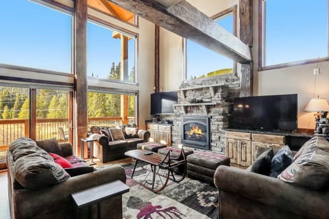 Secluded Escape for 10 Hot Tub - Bde8b6 