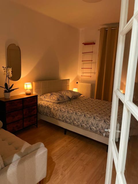 Grand appartement, 300m des transports en commun Apartment in Nogent-sur-Marne