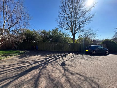 Stylish 5BR Townhouse Apartment in Sheffield