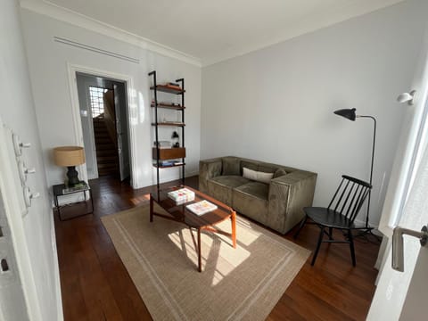 Library, Living room