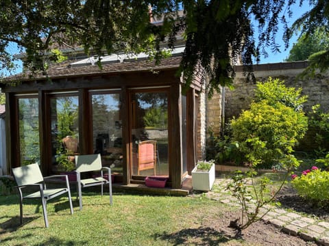 Property building, Garden view