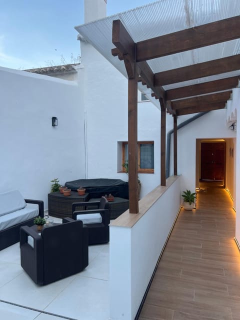 Patio, View (from property/room), Seating area, Swimming pool
