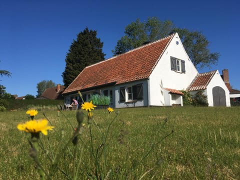 Villa 'T Zeehuysje House in De Panne