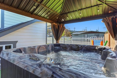 Hot Tub