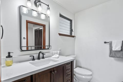 Big Island Lunapule Condos 104 by Coldwell Banker Island Vacations Apartment in Holualoa