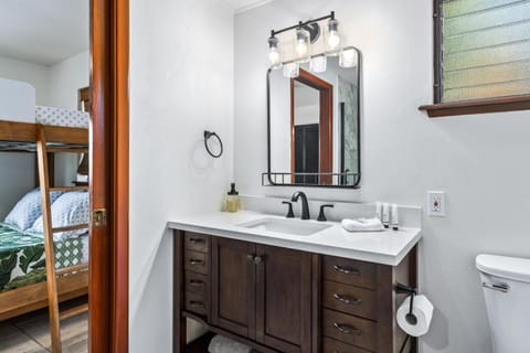 Big Island Lunapule Condos 104 by Coldwell Banker Island Vacations Apartment in Holualoa