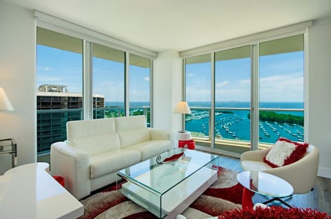 Private Residences at Hotel Arya by SoFLA Vacations Eigentumswohnung in Coconut Grove