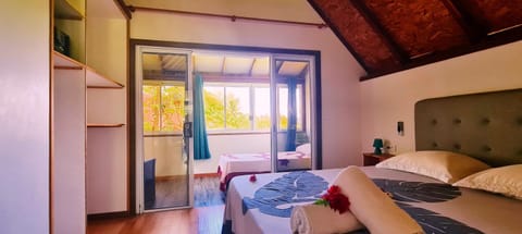 Pension Les Trois Cascades Bed and Breakfast in French Polynesia