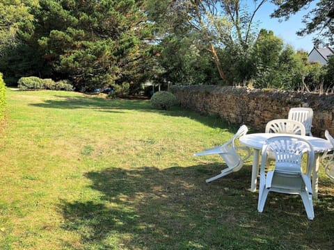 Maison cosy à 50m du port et proche plage, jardin privé à Ploumanac'h - FR-1-368-447 House in Perros-Guirec