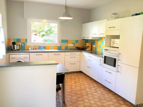 Maison cosy à 50m du port et proche plage, jardin privé à Ploumanac'h - FR-1-368-447 House in Perros-Guirec