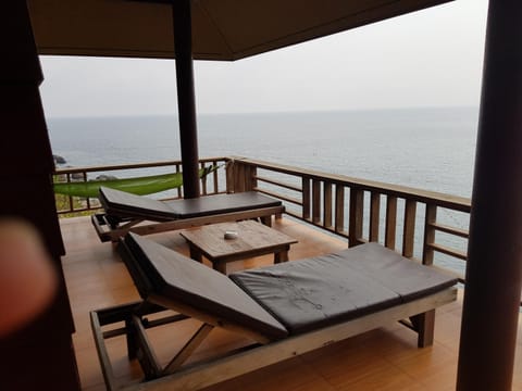 Bedroom, Sea view