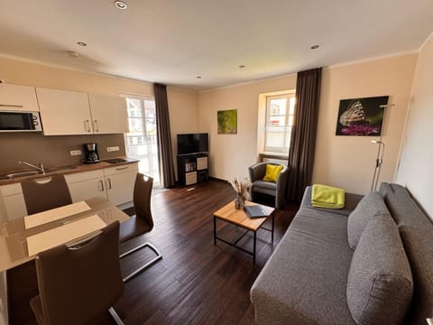 Kitchen or kitchenette, Living room, Dining area