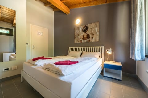 Glamping Resort Rio Vantone Campground/ 
RV Resort in Idro