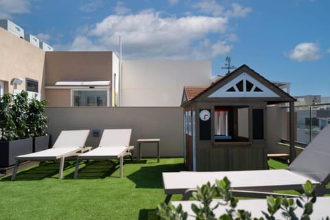 Balcony/Terrace, Swimming pool