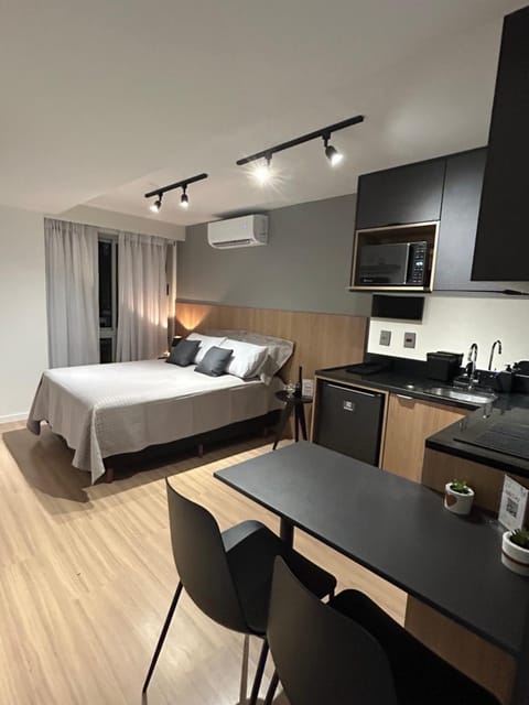 UNI Home 113 - Boa Viagem - Studio moderno e novo perto do MAC Apartment in Niterói