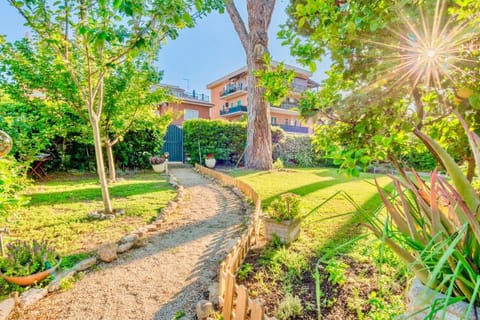 Pinohaus House in Ladispoli