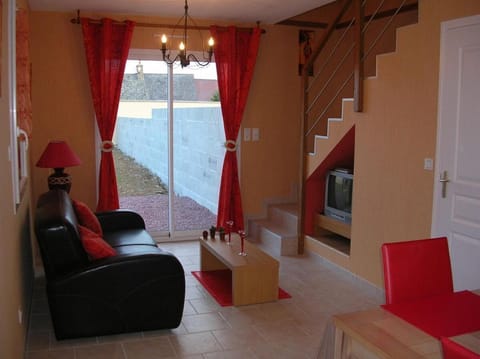 Les Pieux -6km de la mer House in Normandy