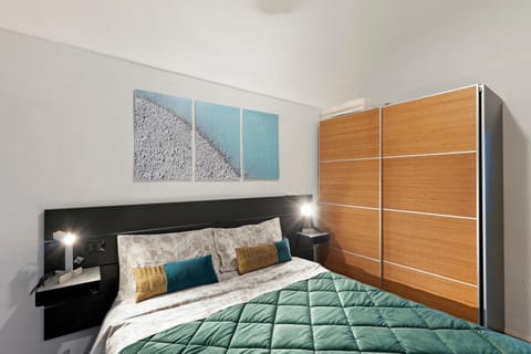 Living room, Bedroom