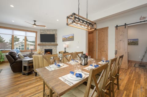 Elk Creek D102 private hot tub House in Fraser