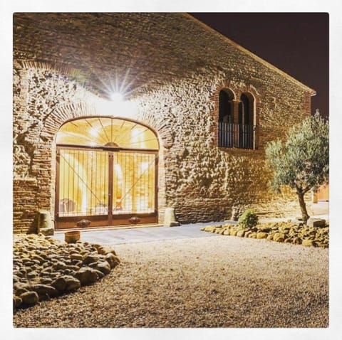 Mas Latour Lavail Bed and Breakfast in Perpignan