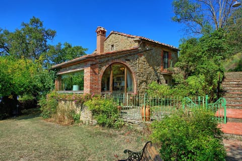 Facade/entrance, Garden