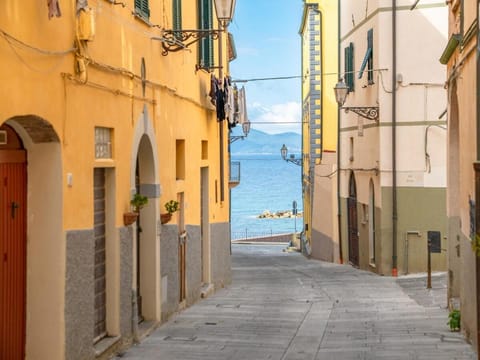 Casa storica vicino al mare Apartment in Piombino