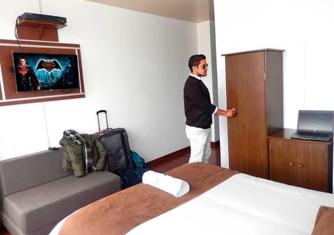 La Merced Plaza Hostal Hotel in Riobamba