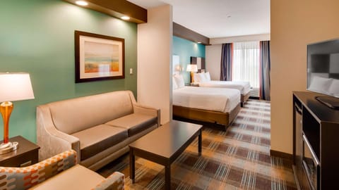 Best Western Plus Atrium Inn & Suites Hotel in Clarksville