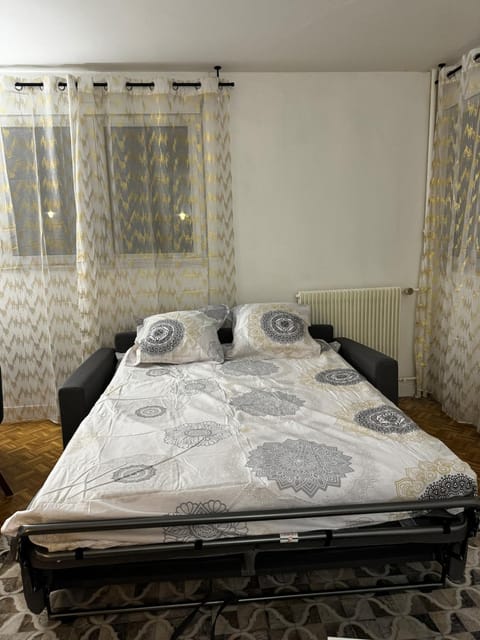 Apartment in Cergy Prefecture Apartment in Pontoise