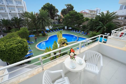 Balcony/Terrace, Balcony/Terrace, Pool view