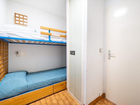 Studio 4 pers avec Wi-Fi, vue mer - FR-1-827-93 Apartment in Roquebrune-Cap-Martin