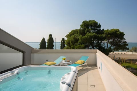 Balcony/Terrace, Beach, Sea view