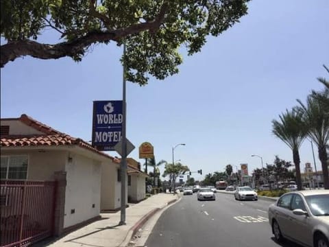 Property logo or sign, Location
