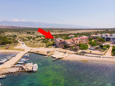 Apartments Hidden Beach Gem Condo in Zadar County