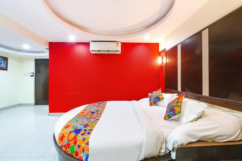 FabHotel Royal Residency Lakdikapul Hotel in Hyderabad