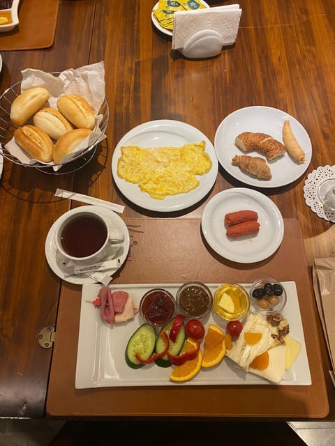 Breakfast, Continental breakfast