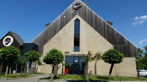 Property building, Facade/entrance, Street view