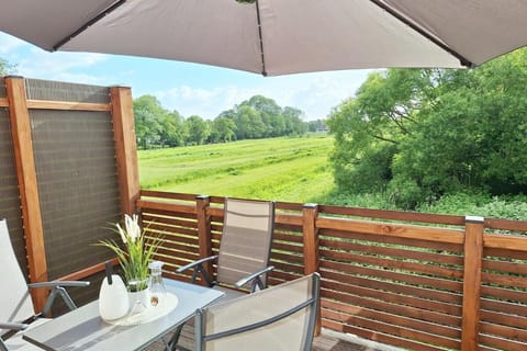 Balcony/Terrace, Dining area, Garden view
