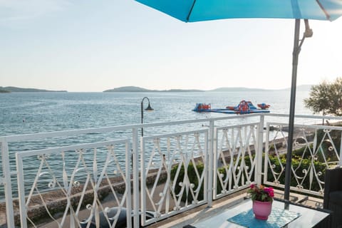 Balcony/Terrace, Beach, Sea view